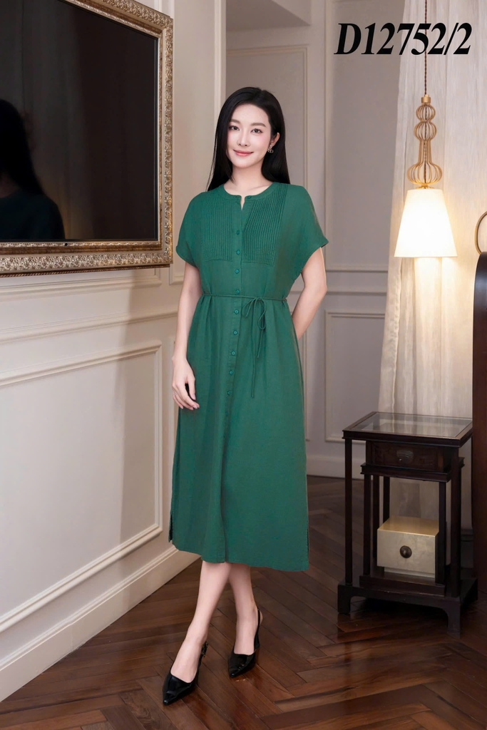 SWANLAKE | Váy Đầm Nữ Midi Suông Cổ Trụ Cài Nút Xếp Ly Vải Linen Dây Thắt Eo Xẻ Tà Công Sở D12752LW01