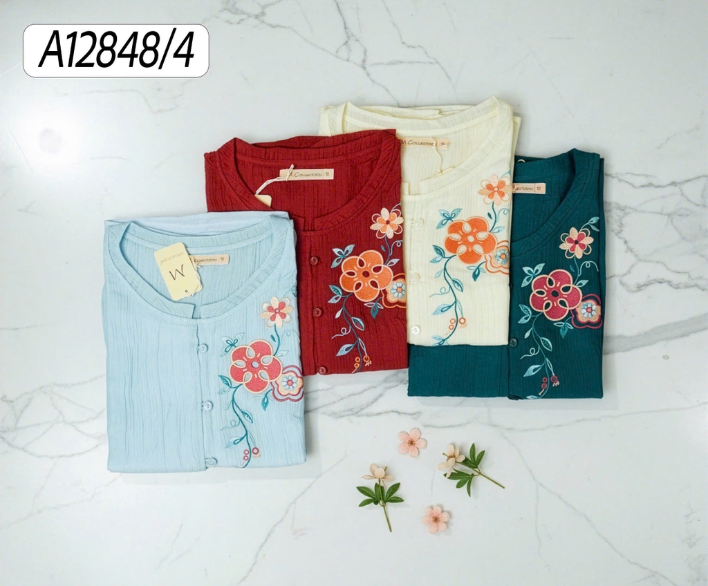 M COLLECTION | Áo Kiểu Nữ Trung Niên Tặng Mẹ Tơ Lót Lụa Hàn Thêu Hoa Cài Nút Tay Lỡ Xẻ 2 Mảnh A12848LW01