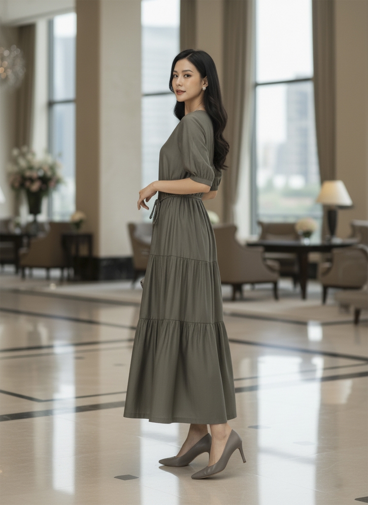 SWANLAKE | Váy Đầm Nữ Maxi Xếp Tầng Vải Tơ Cotton Trơn Cổ Tròn Cài Nút Dây Thắt Eo Công Sở D13042LW01