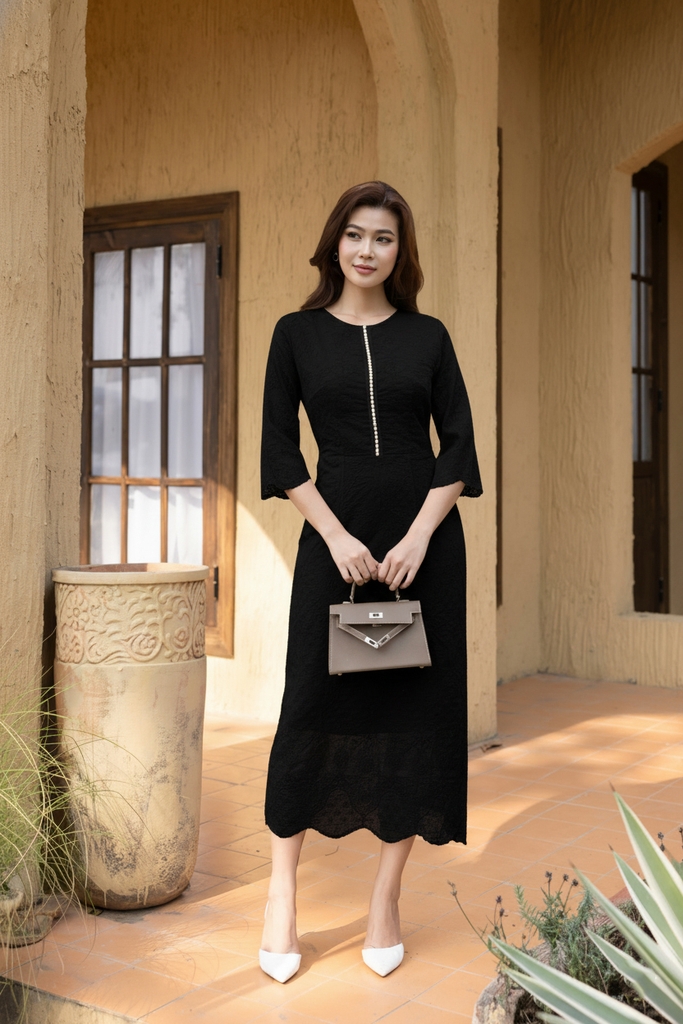 SWANLAKE | Váy Đầm Nữ Phối Ren Hoa Cao Cấp Cổ Tròn Tay Lỡ Chiết Eo Xẻ Tà Tiệc Sang Trọng D13395LW01