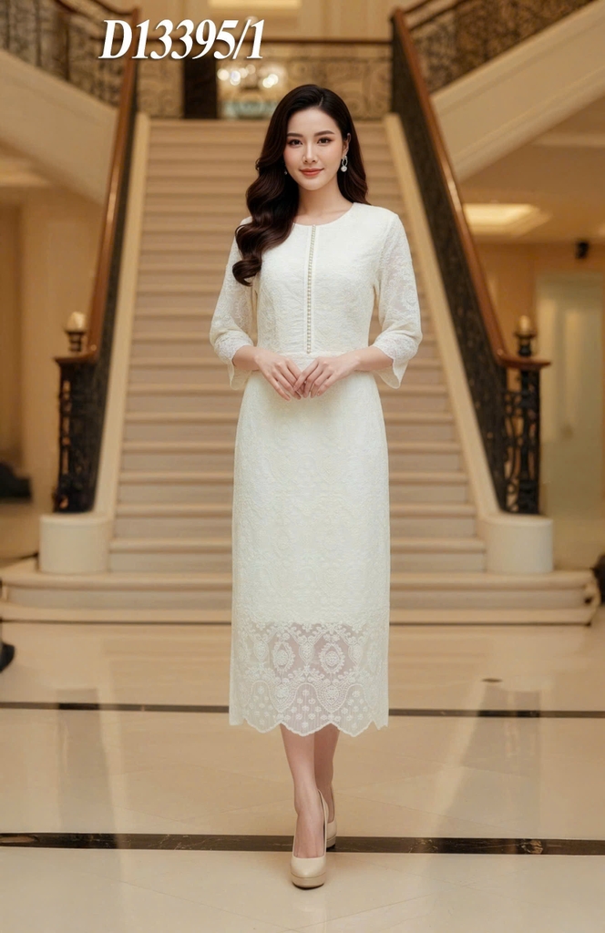 SWANLAKE | Váy Đầm Nữ Phối Ren Hoa Cao Cấp Cổ Tròn Tay Lỡ Chiết Eo Xẻ Tà Tiệc Sang Trọng D13395LW01