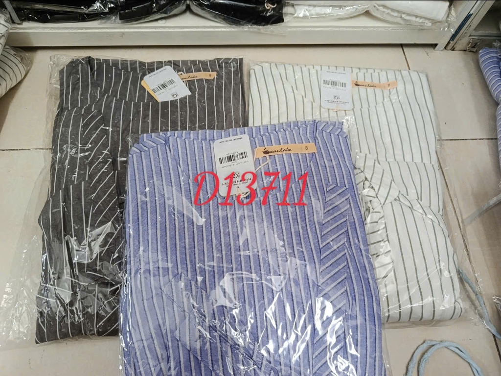 SWANLAKE | Váy Đầm Nữ Xòe Chiết Eo Tôn Dáng Vải Cotton Linen Sọc Cổ Tròn Tay Ngắn Thanh Lịch D13711LW01