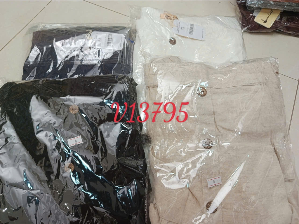 SWANLAKE | Chân Váy Nữ Dài Xòe Nhiều Tầng Lưng Thun Vải Linen Đính Nút Công Sở Thanh Lịch V13795LW01
