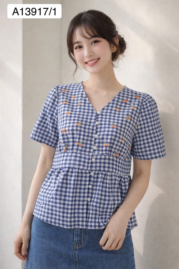 SWANLAKE | Áo Kiểu Nữ Dáng Babydoll Kẻ Sọc Caro Cài Nút Cổ Chữ V Chất Linen Tay Ngắn Dạo Phố A13917LW01