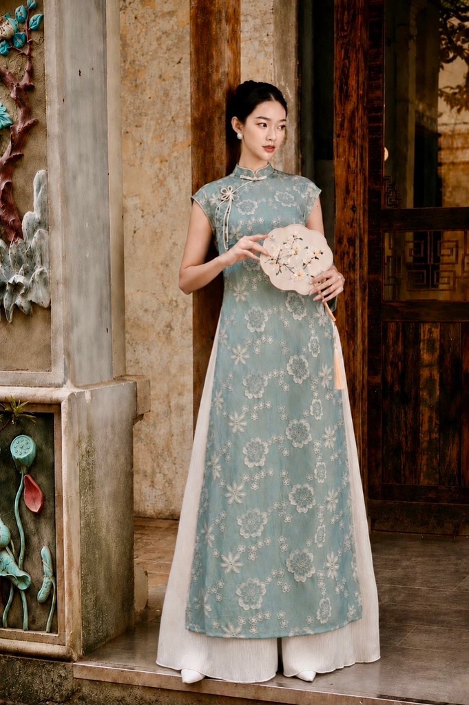 Áo Dài Cách Tân Chất Tơ Thêu Hoa L14127LW01