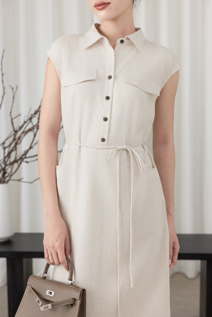 SWANLAKE | Váy Đầm Nữ Suông Vải Linen Cổ Sơ Mi Cài Nút Tay Hến Có Túi Dây Thắt Eo Công Sở D13644LW01