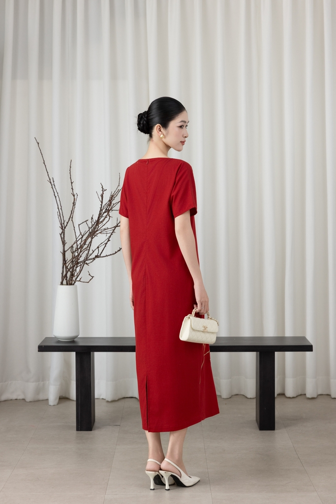 SWANLAKE | Váy Đầm Nữ Maxi Suông Tay Ngắn Cổ Tròn Vải Linen Thêu Hoa Có Túi Xẻ Tà Công Sở D13610LW01