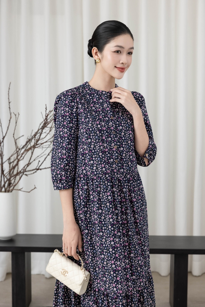 SWANLAKE | Váy Đầm Nữ Maxi Dáng Dài Cổ Trụ Cài Nút Tay Lỡ Linen Bông Nhí Xếp Ly Đuôi Cá D12355LW11