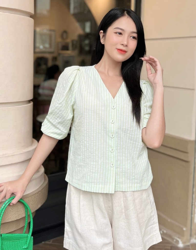 Áo Kiểu Cotton sọc Swanlake - A11056LW01