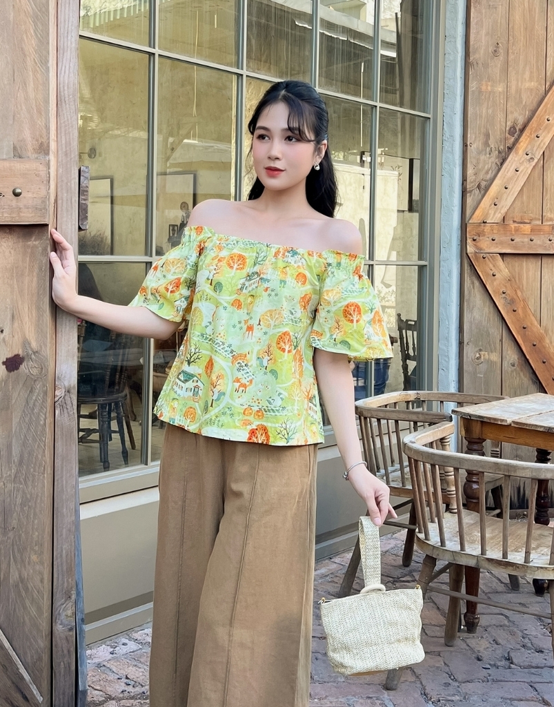 Áo Kiểu Cổ Bo Chun Tay Xòe Cotton Bông Swanlake - A11501LW01