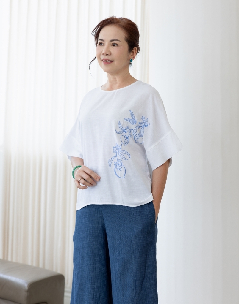 Áo Trung Niên Cánh Dơi Linen Thêu - A11492LW01