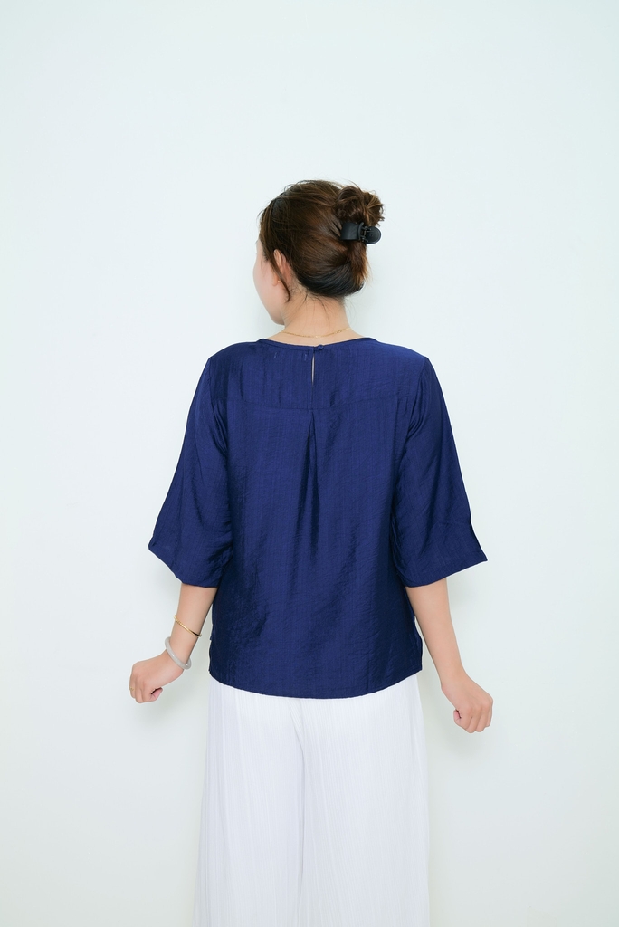 Áo Kiểu In Hoa Chất Liệu Lụa Hàn Swanlake - A11776LW01