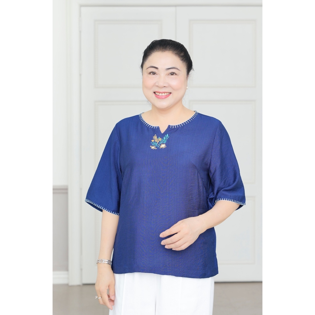 Áo Thêu Đột Chỉ Chất Liệu Lụa Hàn Swanlake - A11781LW01