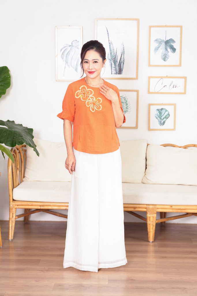 M-Collection - Áo Kiểu Phom Suông Chạy Nét Chất Liệu Linen - A11992LW01