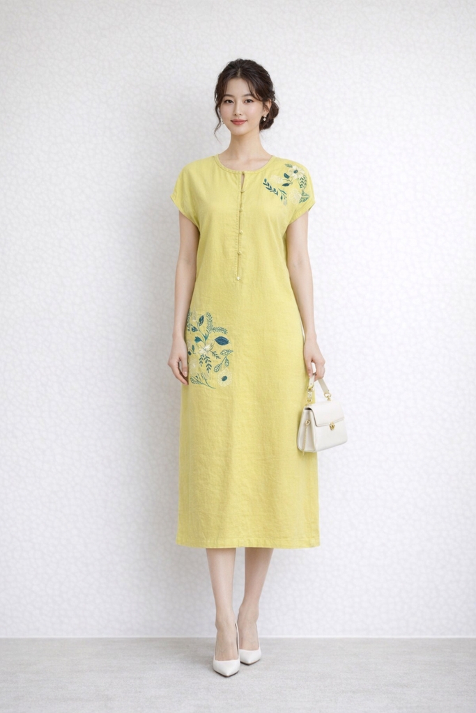 SWANLAKE | Váy Đầm Nữ Maxi Suông Tay Ngắn Cổ Tròn Cài Nút Vải Linen Thêu Hoa Có Túi Công Sở D13570LW01