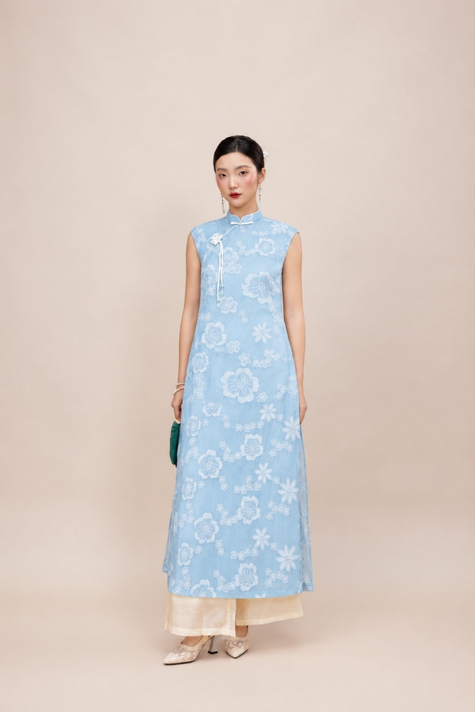 Áo Dài Cách Tân Chất Tơ Thêu Hoa L14127LW01