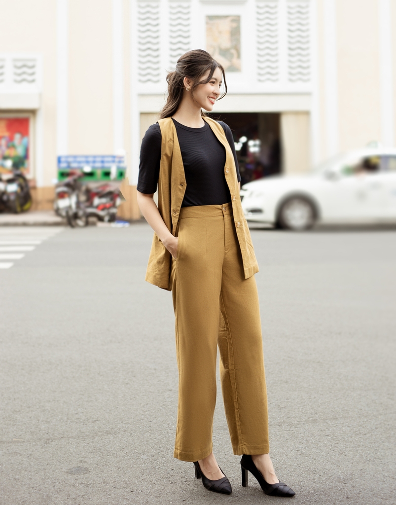 Bộ Vest Sát Nách Vải Linen Swanlake - B11148LW01