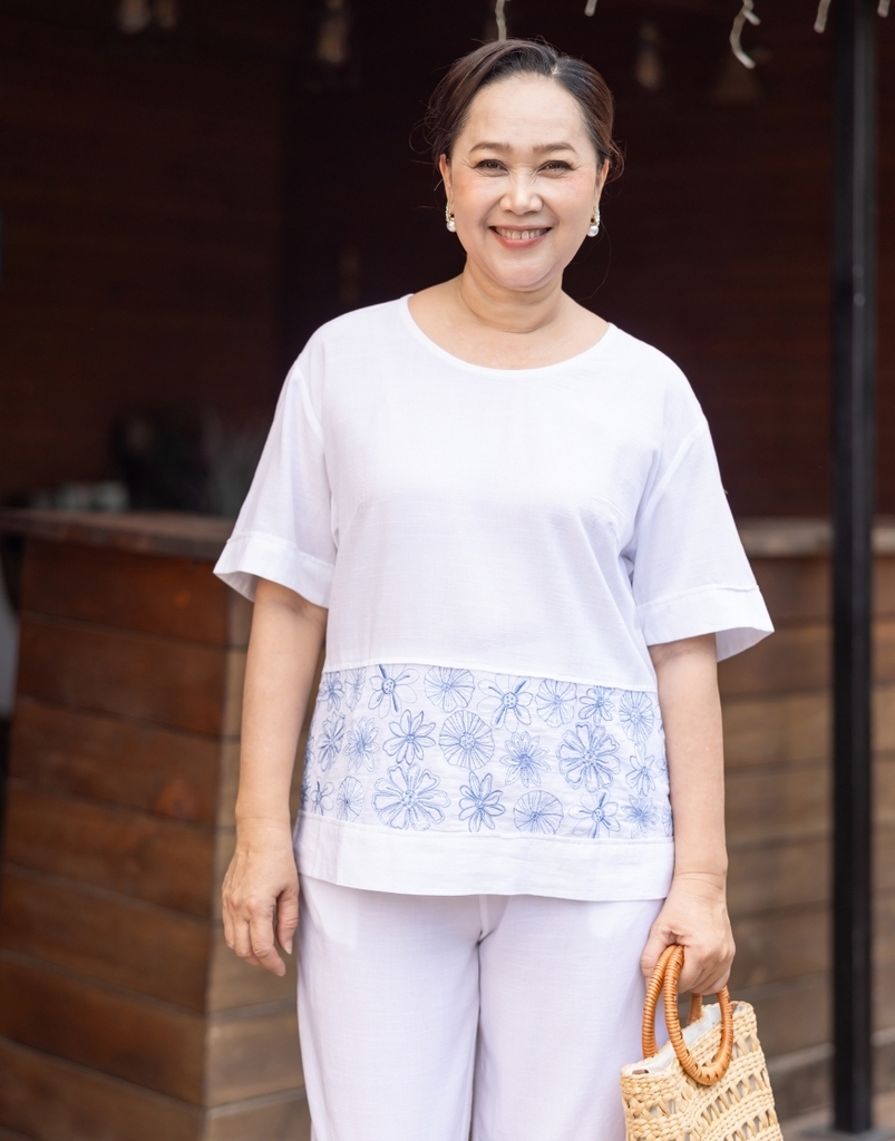 Bộ Linen Thêu Hoa Swanlake - B11340LW01