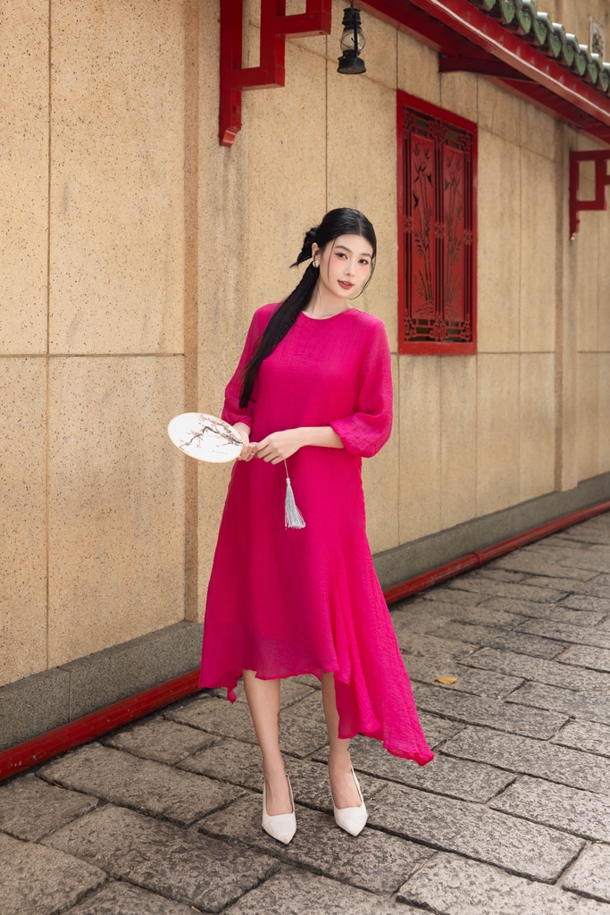 Đầm Suông Chất Liệu Tơ Swanlake - D12240LW01
