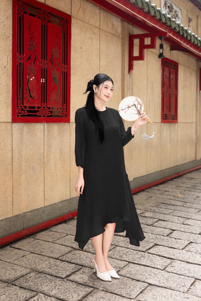 Đầm Suông Chất Liệu Tơ Swanlake - D12240LW01