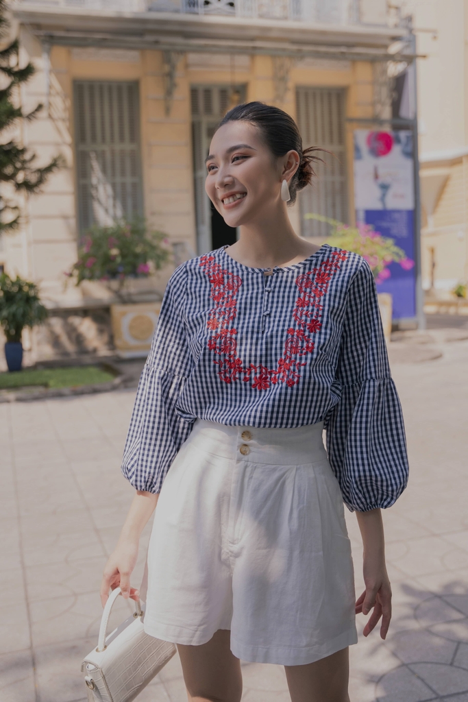 Quần Short Gài Nút Vải Linen Swanlake - Q09907LW03