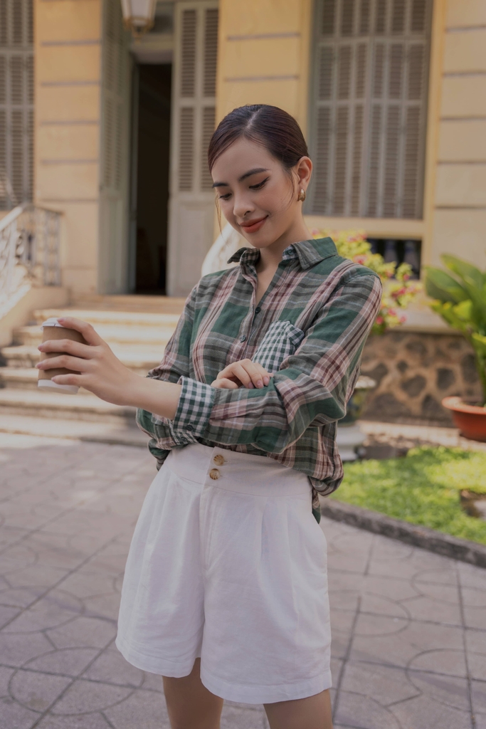 Quần Short Gài Nút Vải Linen Swanlake - Q09907LW03