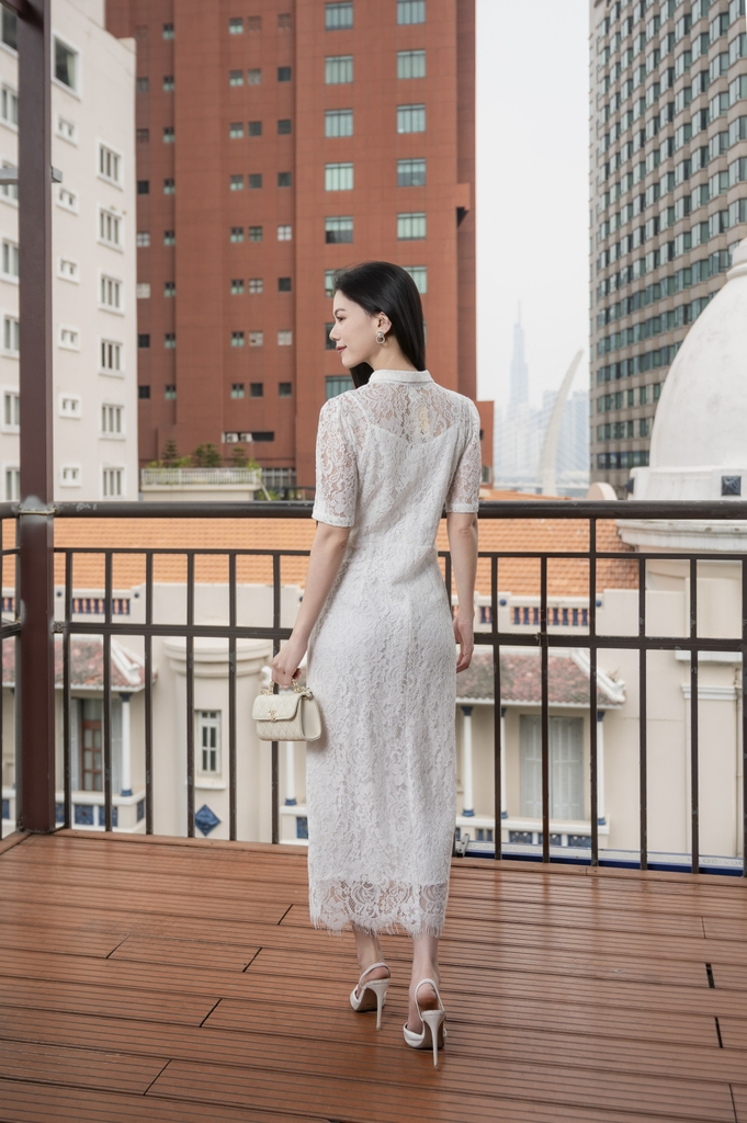 SWANLAKE | Váy Đầm Sơ Mi Nữ Vải Phối Ren Hoa 2 Lớp Chiết Eo Tay Ngắn Sang Trọng Đi Tiệc D13326LW01