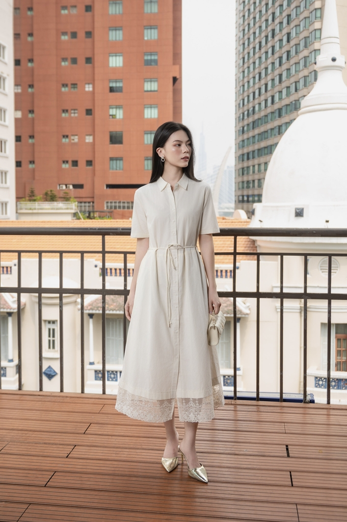 SWANLAKE | Váy Đầm Sơ Mi Nữ Cotton Phối Ren Hoa Dây Thắt Eo Tay Ngắn Công Sở Thanh Lịch D13441LW01