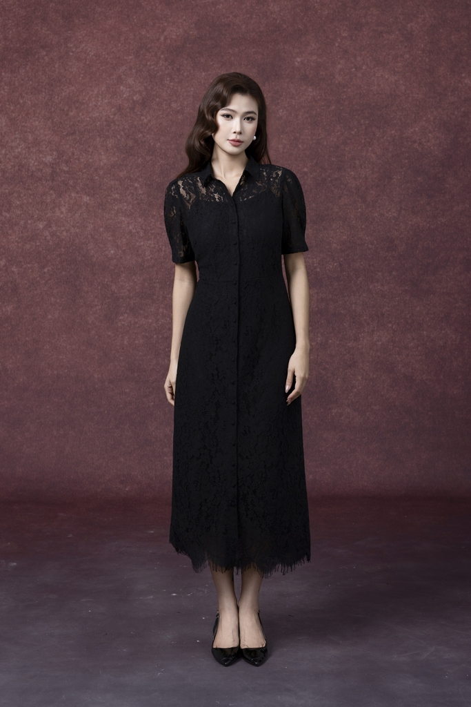 SWANLAKE | Váy Đầm Sơ Mi Nữ Vải Phối Ren Hoa 2 Lớp Chiết Eo Tay Ngắn Sang Trọng Đi Tiệc D13326LW01