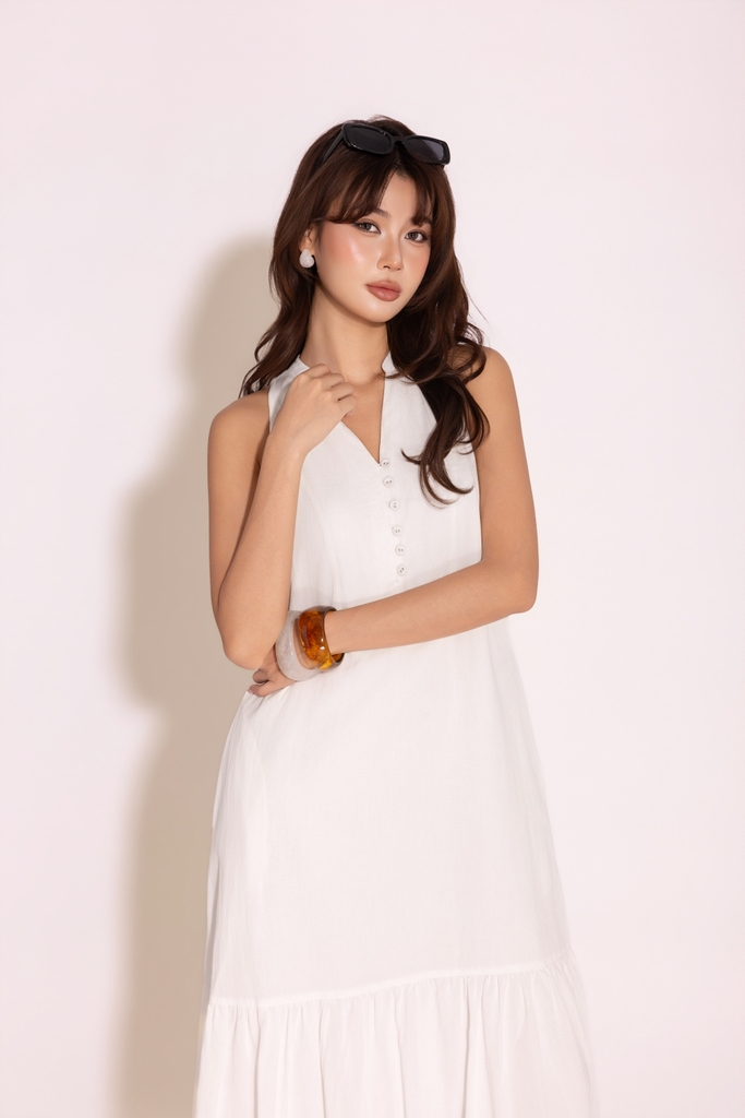 SWANLAKE | Váy Đầm Nữ Dài Suông Đuôi Cá Vải Linen Trơn Cổ Trụ Xẻ V Cài Nút Sát Nách Dạo Phố D13912LW02