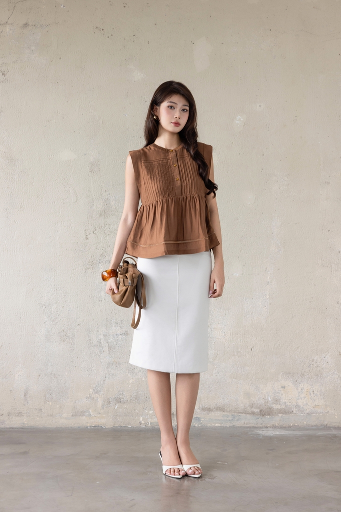SWANLAKE | Áo Kiểu Nữ Sát Nách Dáng Babydoll Xếp Ly Cổ Tròn Chất Tơ Cotton Dạo Phố Hè A13863LW01