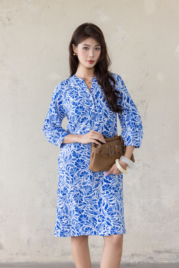 SWANLAKE | Váy Đầm Nữ Suông Tay Lỡ Cổ Trụ Cài Nút Vải Linen Cao Cấp Có Túi Du Lịch Biển Hè D12364LW07
