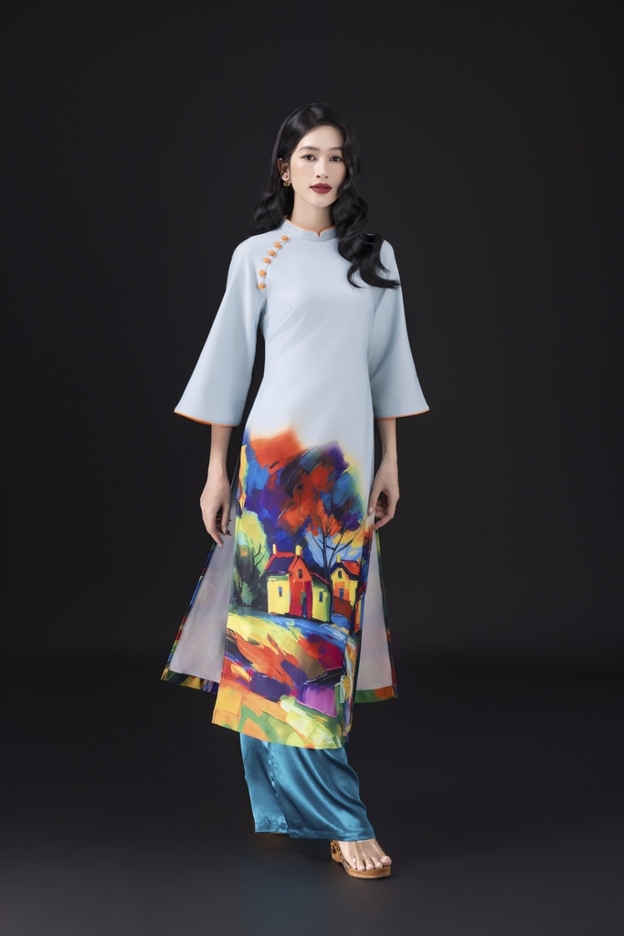 SWANLAKE | Áo Dài Nữ Cách Tân Họa Việt Phom Suông Cổ Trụ Đính Nút Vải Lụa Dày In 3D Tết L13058LW01