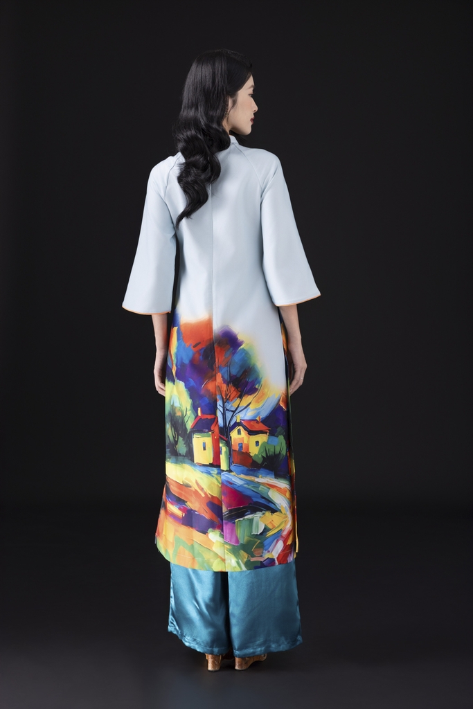 SWANLAKE | Áo Dài Nữ Cách Tân Họa Việt Phom Suông Cổ Trụ Đính Nút Vải Lụa Dày In 3D Tết L13058LW01