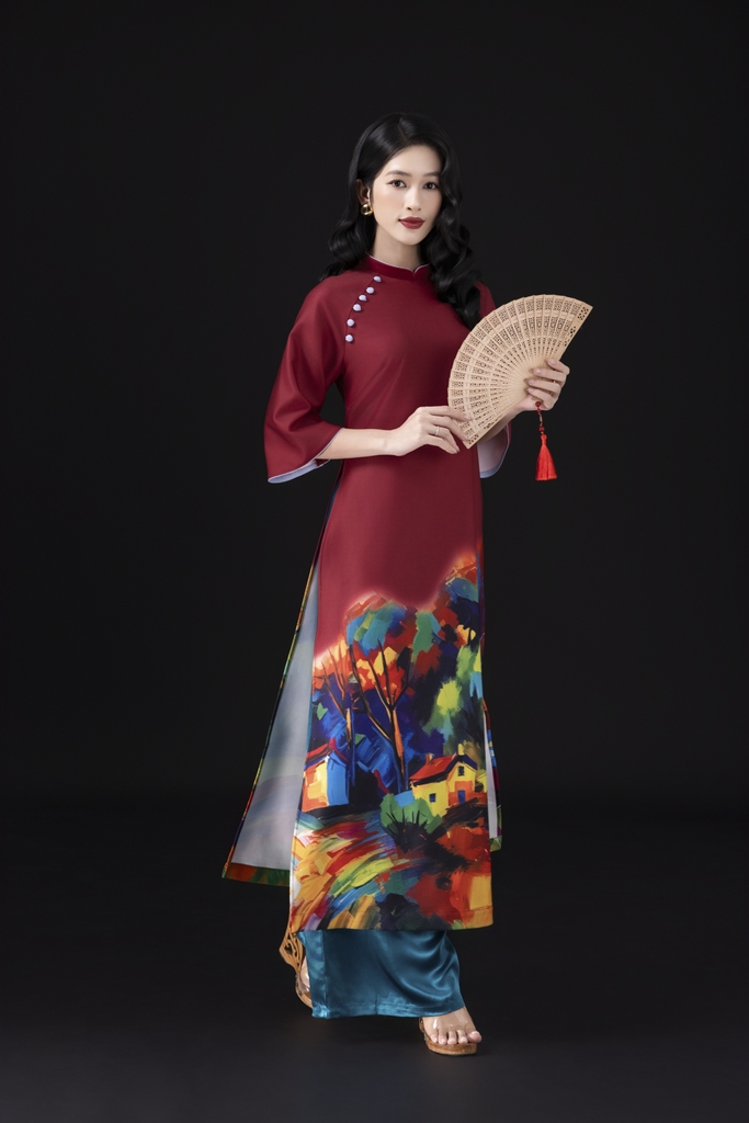 SWANLAKE | Áo Dài Nữ Cách Tân Họa Việt Phom Suông Cổ Trụ Đính Nút Vải Lụa Dày In 3D Tết L13058LW01