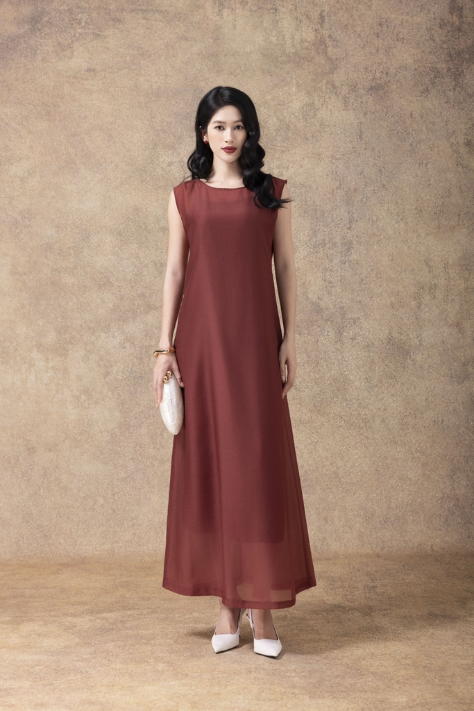 SWANLAKE | Váy Đầm Nữ Maxi Suông Sát Nách Cổ Tròn Vải Tơ Lót Lụa Trơn Cài Nút Sau Đi Tiệc D13152LW01