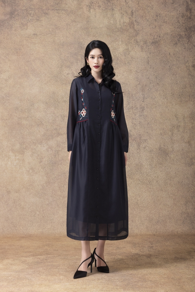 SWANLAKE | Váy Đầm Sơ Mi Nữ Suông Vải Tơ Lót Lụa Thêu Hoa Cao Cấp Tay Dài Công Sở Thanh Lịch D13096LW01