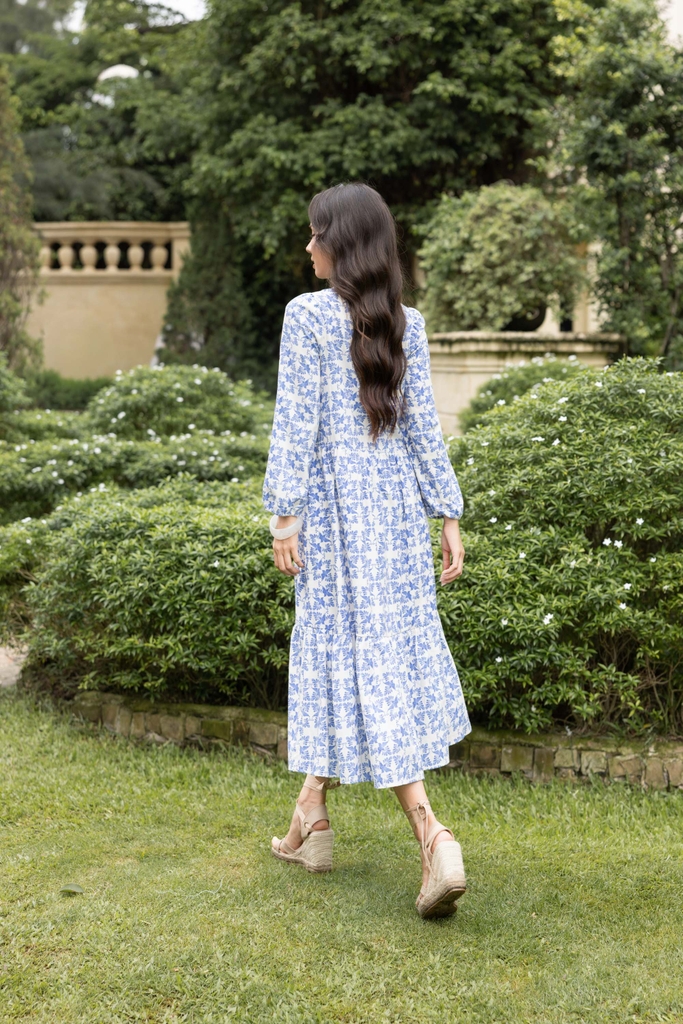 SWANLAKE | Váy Đầm Nữ Suông Maxi Đuôi Cá Xòe Vải Linen Bông Cổ Trụ Xẻ Tay Dài Du Lịch Biển D12394LW13