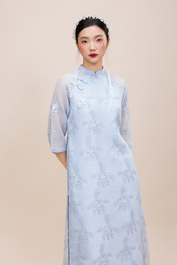 Áo Dài Cách Tân Cổ Trụ Vải Tơ Tre Lót Lụa Hàn L13946LW01