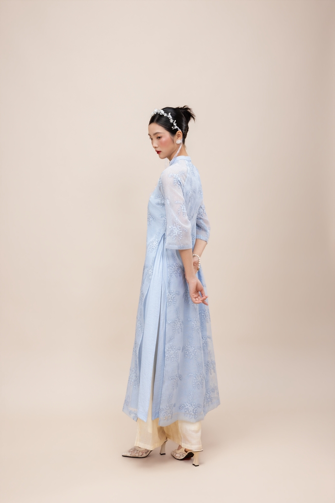 Áo Dài Cách Tân Cổ Trụ Vải Tơ Tre Lót Lụa Hàn L13946LW01