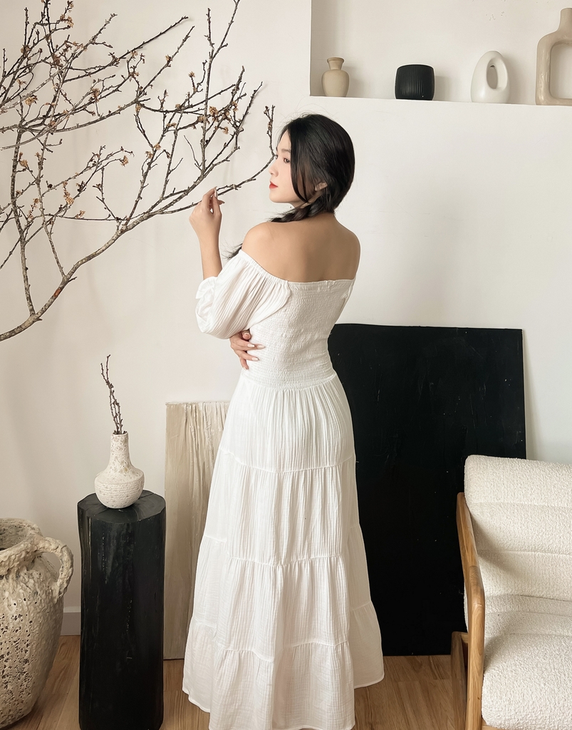 Đầm Maxi Nhún Kiểu Tay Lỡ Swanlake - D10087LW03