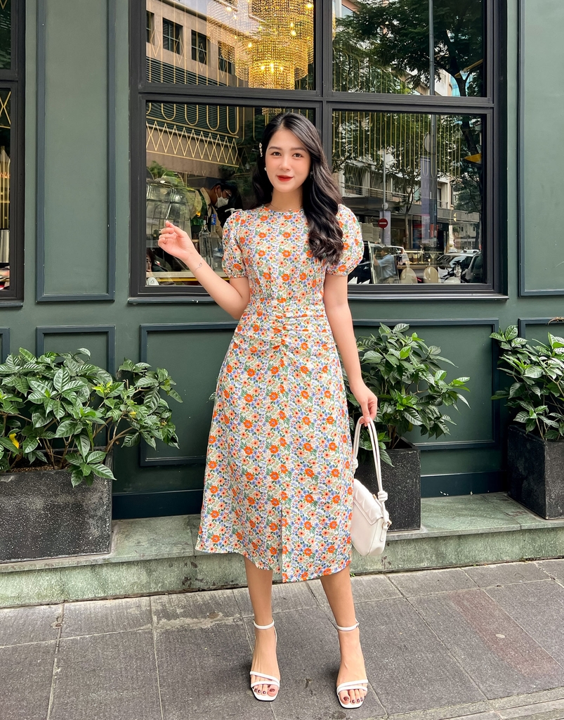 Đầm Nhún Kiểu Vải Xô Bông Swanlake - D10336LW01