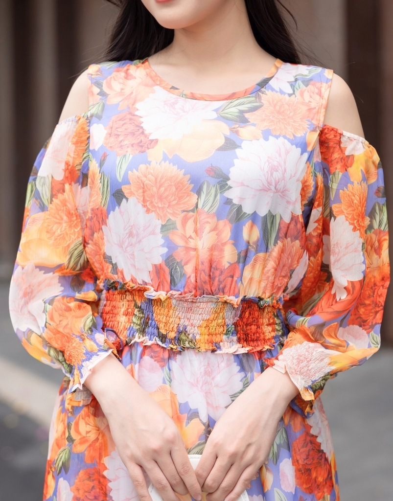 Đầm Maxi Nhún Eo Khoét Vai Vải Voal Swanlake - D10876LW02