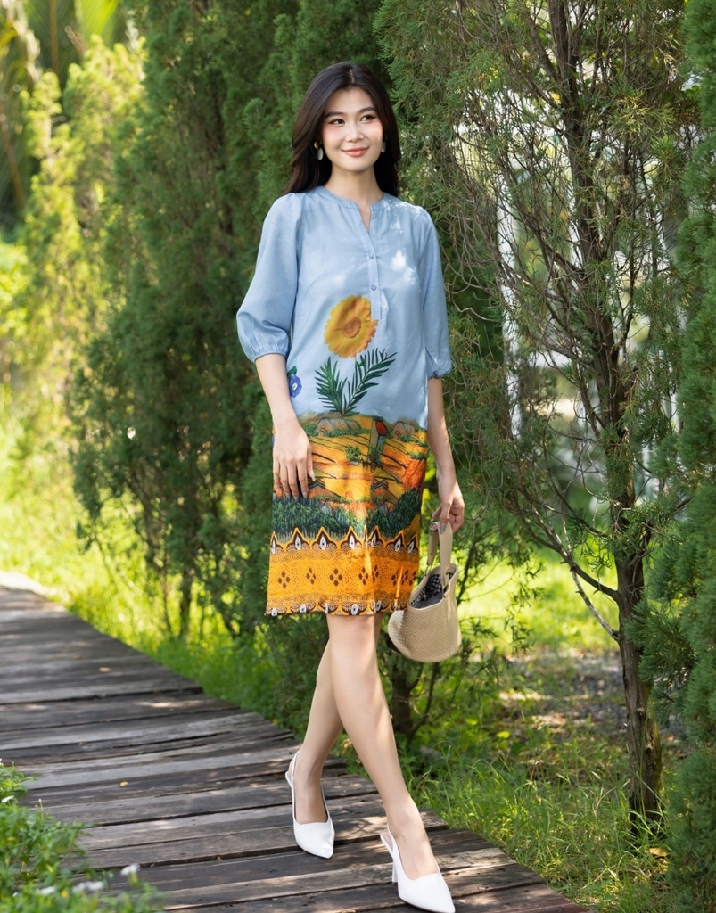Đầm Cổ Trụ Lụa Linen Bông Suông Xanh Trời Swanlake - D11086LW03