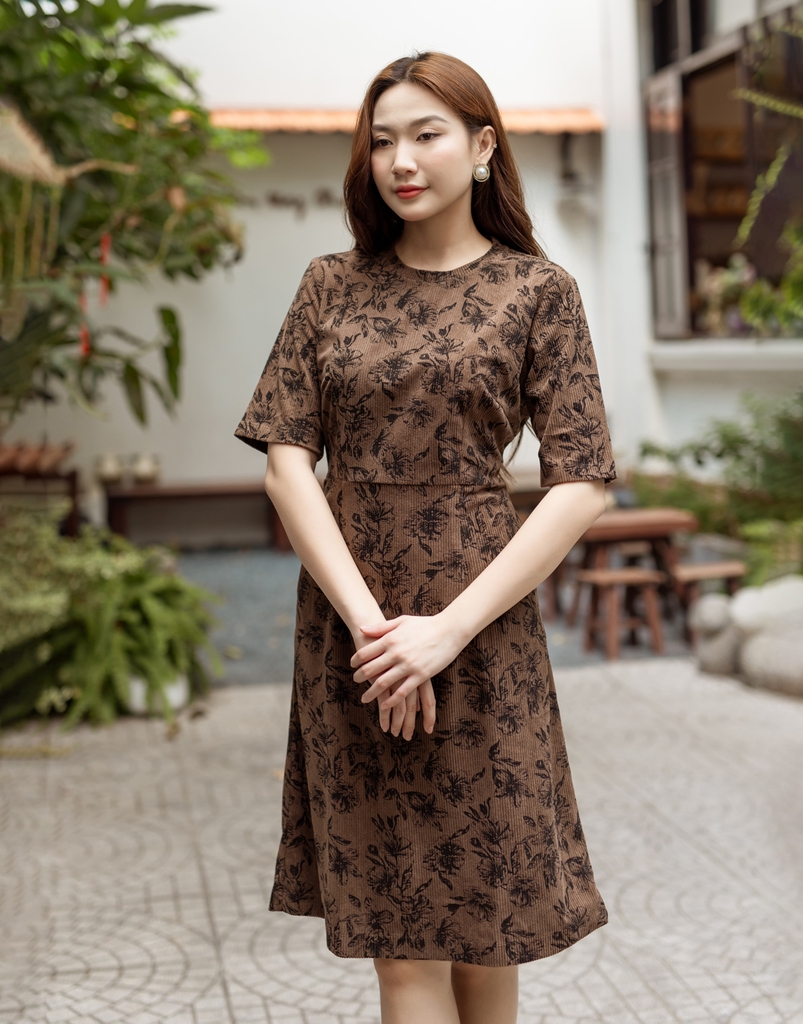 Đầm Phom A Vải Cotton Nhung Bông Swanlake - D11257LW01