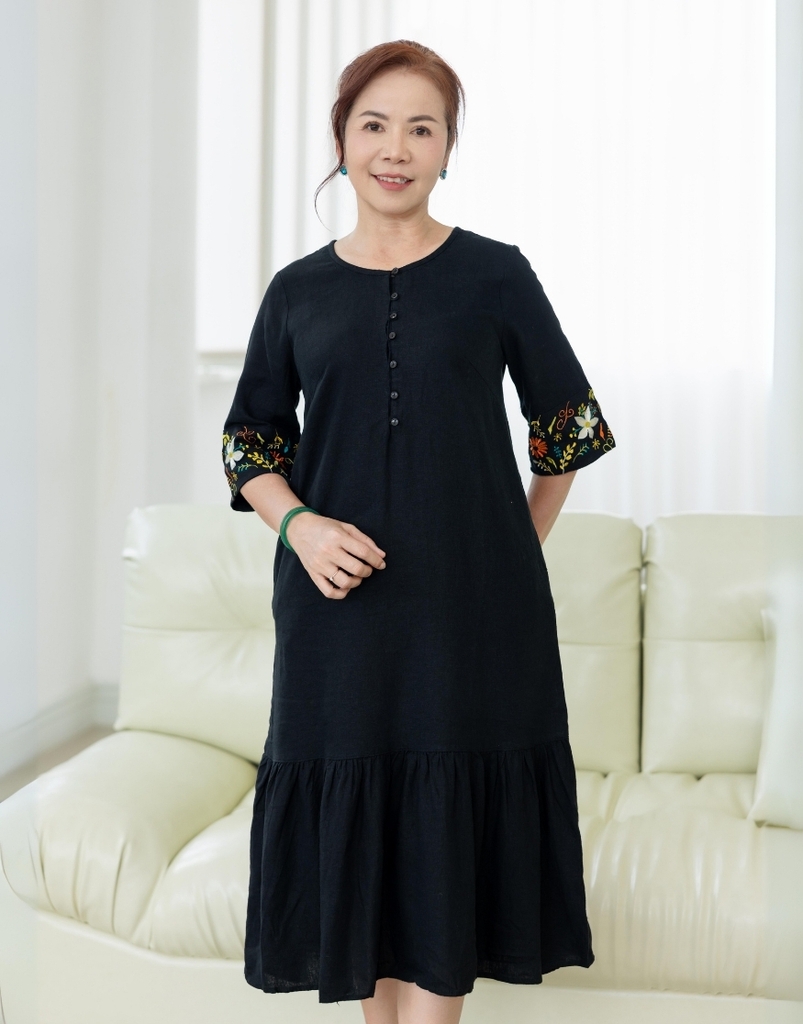 Đầm Trung Niên Linen Tặng Mẹ Phom Suông A Đuôi Cá - D11490LW01