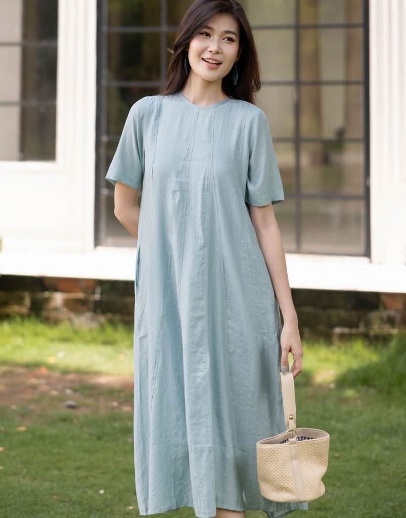 Đầm Chất Liệu Tơ Mỹ May Tám Mảnh Swanlake - D11530LW01