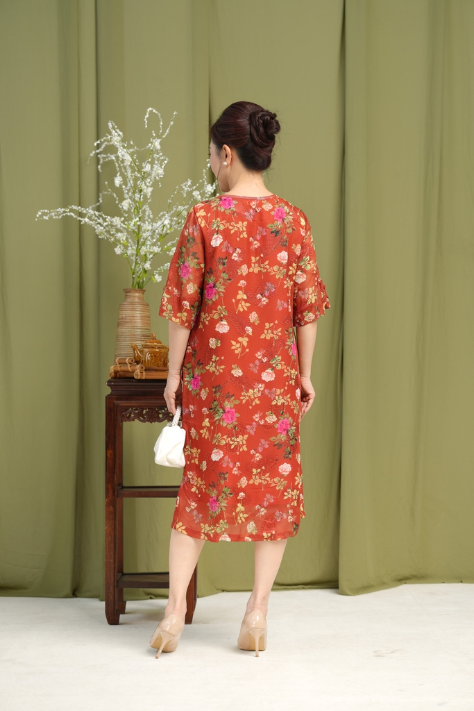 M-Collection - Đầm Hoa Cổ Tròn Đính Ngọc Trai Chất Đũi Hàn - D11573LW02