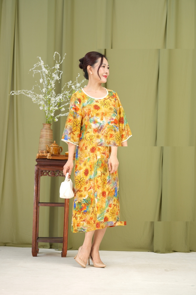 M-Collection - Đầm Hoa Cổ Tròn Đính Ngọc Trai Chất Đũi Hàn - D11573LW02