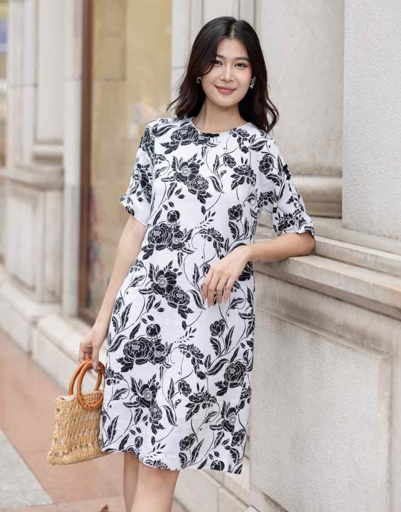 Đầm Suông Tay Lững Nhún Linen Bông Đen Swalake - D11678LW01